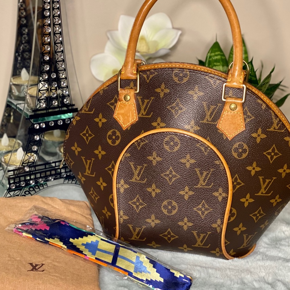 VINTAGE LOUIS VUITTON ELLIPSE PM